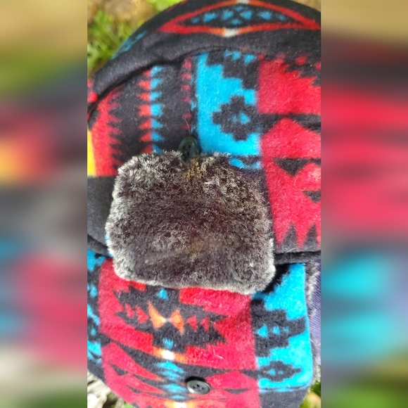 Tribal-Inspired Signature Collection BUNDLE (2XL Joggers/Hat) - Picture 12 of 14